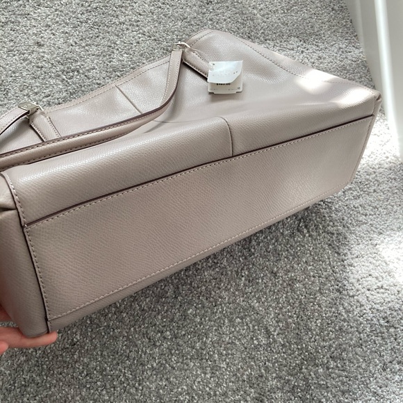 Coach shoulder bag NWT large size zip tote - Picture 5 of 7